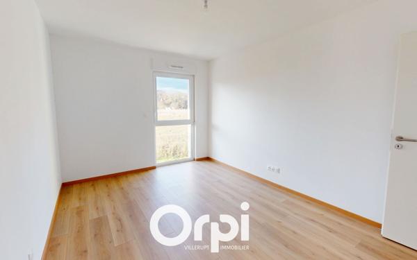 Appartement à louer    3 pièces • 74,80 m2 Mont-Saint-Martin