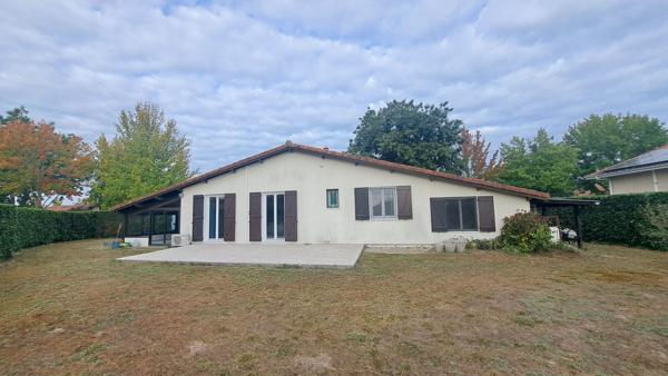 Maison A louer meublée contemporaine plain-pied Saint Perdon 3 chambres