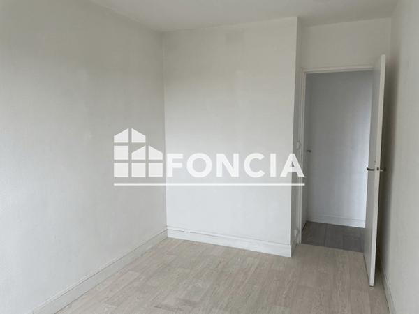Location Appartement 3 pièces 52.14 m² - 15 AVENUE DE PARIS Chateau Thierry 02400