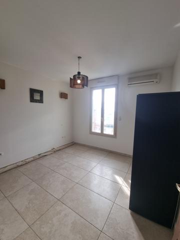 Casatorra (20620) T4 Dernièr étage, balcon plein Sud