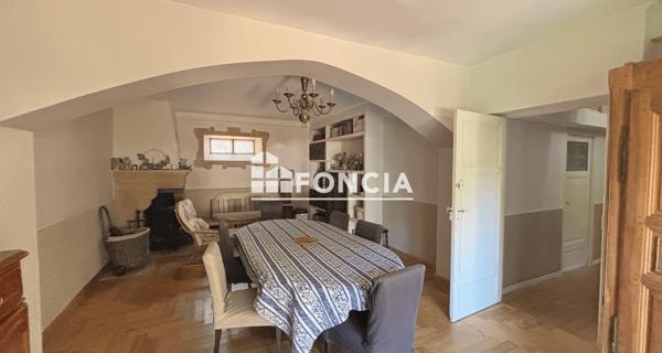 À vendre Maison 9 pièces 236.84 m² - Digne-les-bains 04000