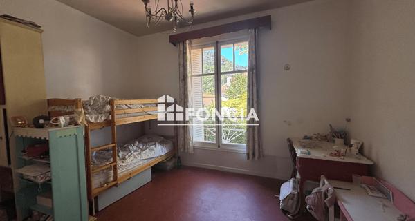 À vendre Maison 9 pièces 236.84 m² - Digne-les-bains 04000