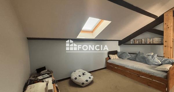 À vendre Maison 9 pièces 236.84 m² - Digne-les-bains 04000