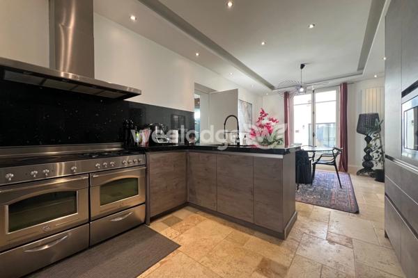 Maison à vendre 8 pièces de 165 m² à Mantes-la-Jolie