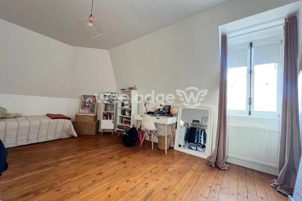 Maison à vendre 8 pièces de 165 m² à Mantes-la-Jolie