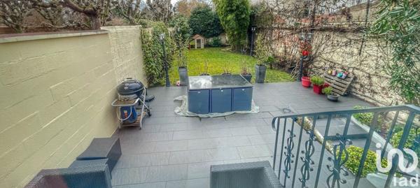 Maison 6 pièces de 116 m² à Enghien-les-Bains (95880)