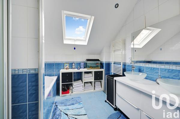 Maison 6 pièces de 116 m² à Enghien-les-Bains (95880)