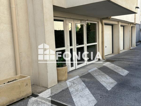 Location Studio meublé 27 m² - les bastides Six-fours-les-plages 83140