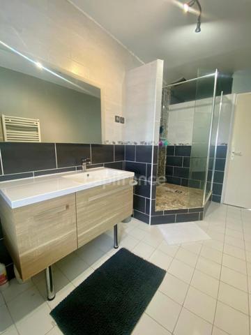 Rare maison de village 120 m² avec cour et terrasse – PAULHAN (34)