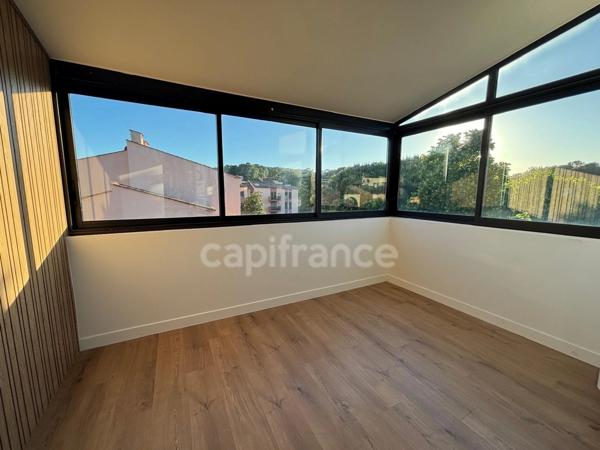 Appartement à vendre 2 pièces MOUGINS (06)