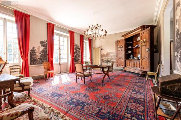 Château à vendre à Gradignan en Gironde (33170), ref : 33010/103   
Centre