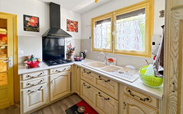 Maison à vendre    5 pièces •  Saint-Astier