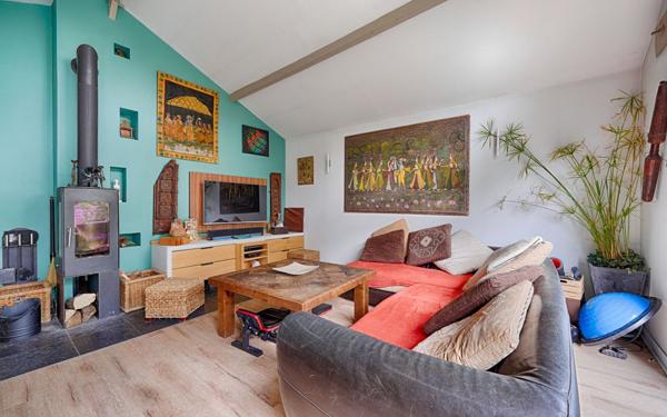 Maison à vendre    5 pièces • 93,60 m2 Crosne