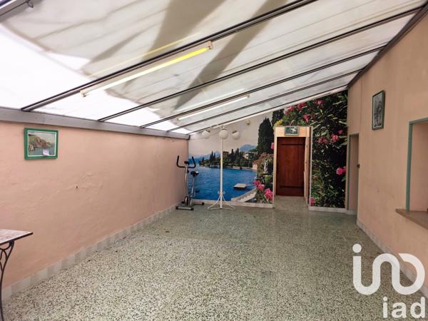 Maison à vendre 6 pièces 137 m² Fontaines