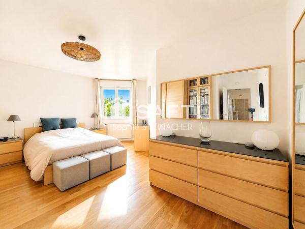 Appartement 3 chambres avec jardin, box, parking