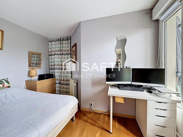 Appartement 3 chambres avec jardin, box, parking
