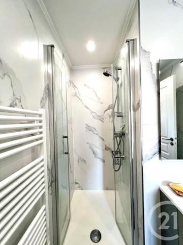 Maison à vendre  5 pièces - 132 m2 LA LONDE LES MAURES - 83