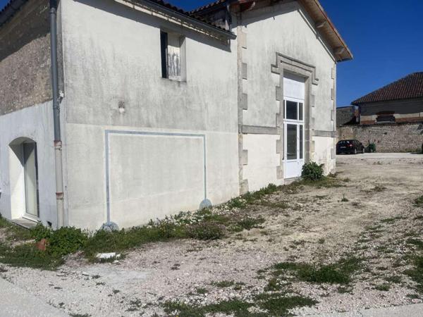 ENSEMBLE IMMOBILIER A RENOVER
