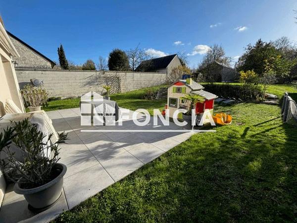 Location Maison 5 pièces 118.16 m² - 36BIS RUE DE MONTBAZON Monts 37260