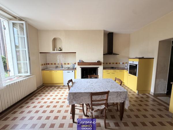Maison 6 pièce(s) 5 chambre(s) 232 m²