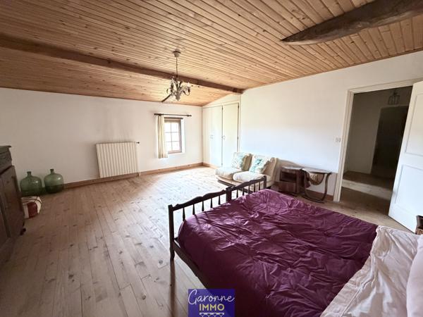 Maison 6 pièce(s) 5 chambre(s) 232 m²