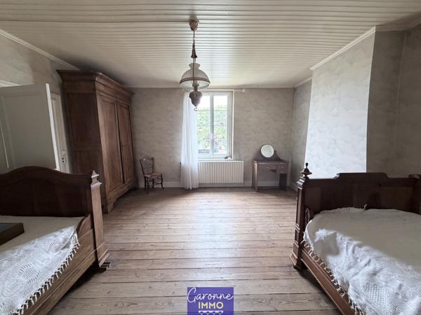 Maison 6 pièce(s) 5 chambre(s) 232 m²