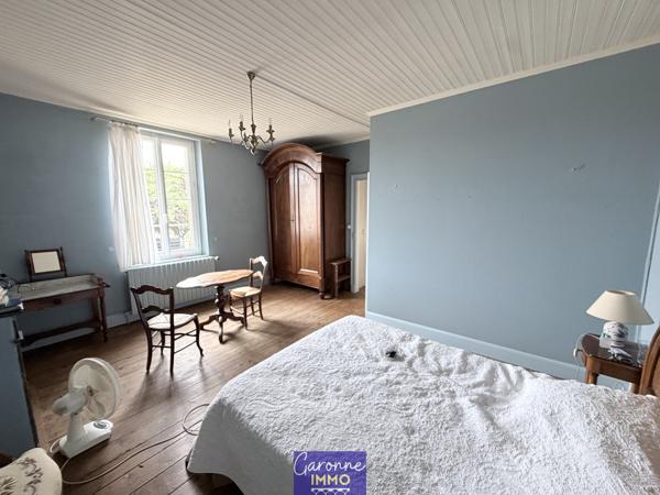 Maison 6 pièce(s) 5 chambre(s) 232 m²