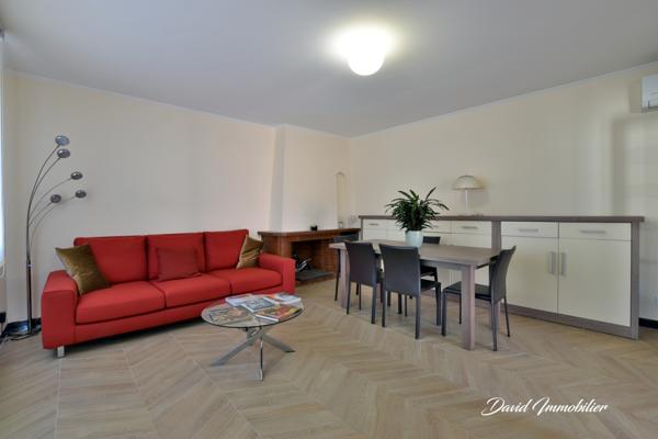 VILLA 3 FACES - 320 m2 + TERRAIN CONSTRUCTIBLE