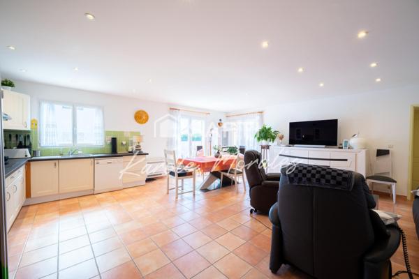 LATOUR BAS ELNE ( 66 ), BELLE VILLA, 3 FACES PLAIN PIED, GARAGE ET PISCINE