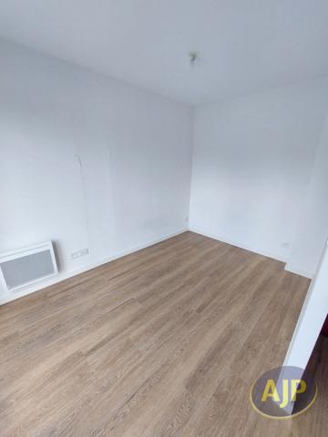 Location appartement Nantes : 346 € - AJP Immobilier Nantes Rond-Point de Rennes