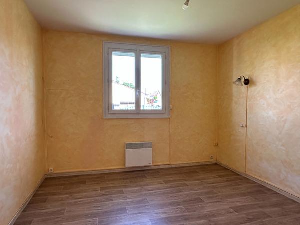 Maison 3 chambres avec garage et jardin !