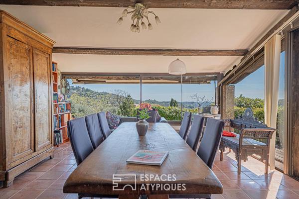 Parenthèse suspendue au Roc Fleuri : vue azur sur les restanques de Magagnosc