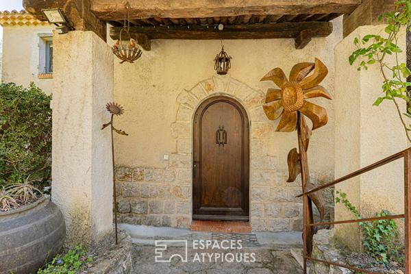 Parenthèse suspendue au Roc Fleuri : vue azur sur les restanques de Magagnosc