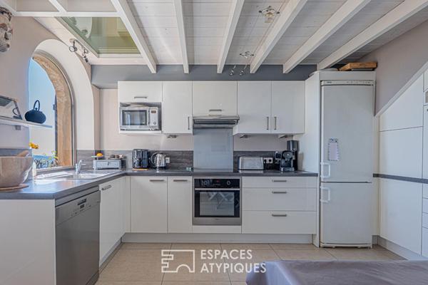 Parenthèse suspendue au Roc Fleuri : vue azur sur les restanques de Magagnosc