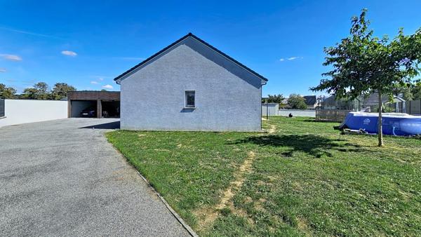 Maison plain pied avec double garage à vendre 5 pièces LOUEY (65)