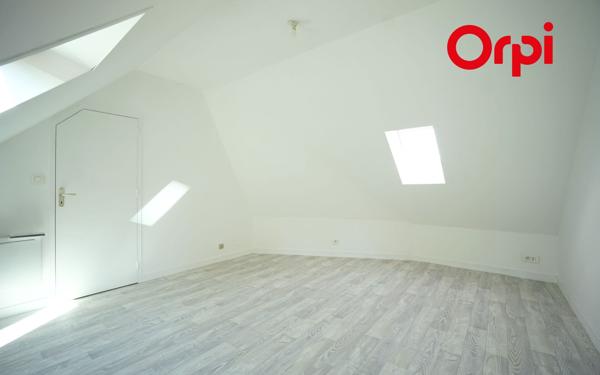 Immeuble à vendre    12 pièces •  Bernay