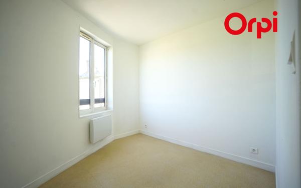 Immeuble à vendre    12 pièces •  Bernay