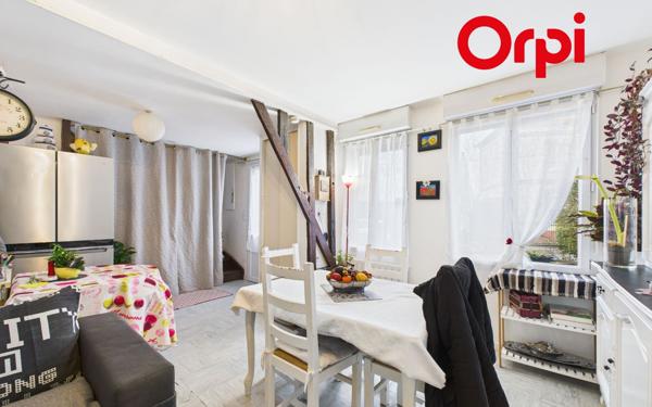 Immeuble à vendre    12 pièces •  Bernay