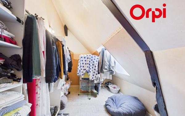 Immeuble à vendre    12 pièces •  Bernay