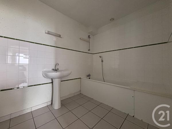 Appartement F3 à vendre  3 pièces - 64,12 m2 FRANOIS - 25
