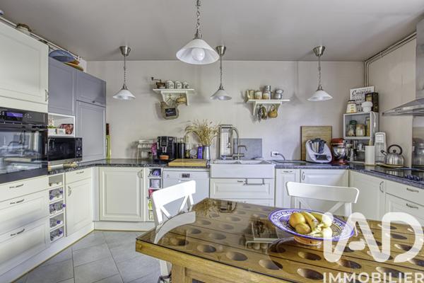 Maison à vendre 6 pièces 133 m² Béthisy-Saint-Pierre