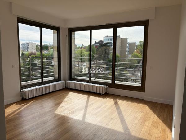 Location Appartement 2 pièces 49 m² - Levallois-perret 92300
