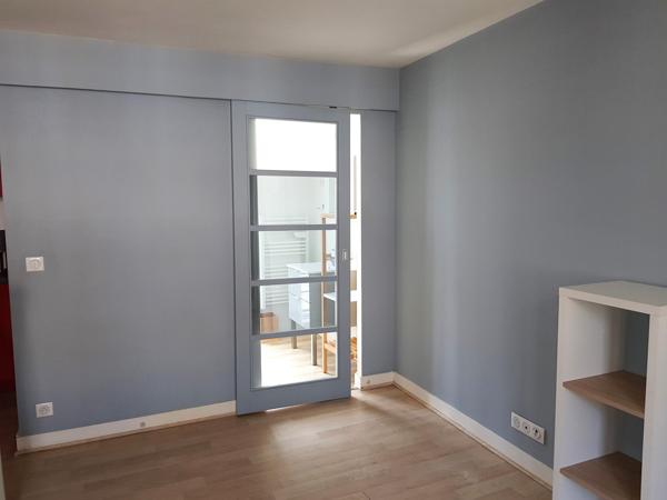 Studio meublé refait à neuf