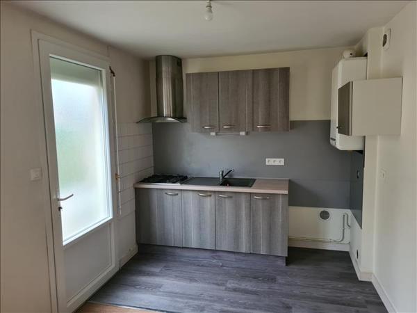 Maison à louer |  ST JEAN D ANGELY |  3 pièces | 70 m²