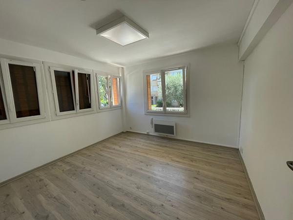 Bureau 26m² à Louer Sud Aix-en-Provence