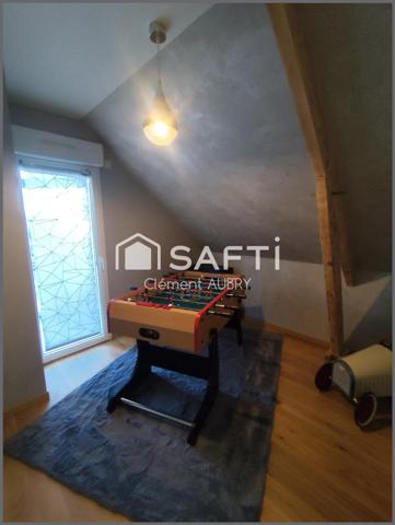 Charmant pavillon lumineux avec un très bel espace extérieur ! Proche des écoles Maternelles / Primaires