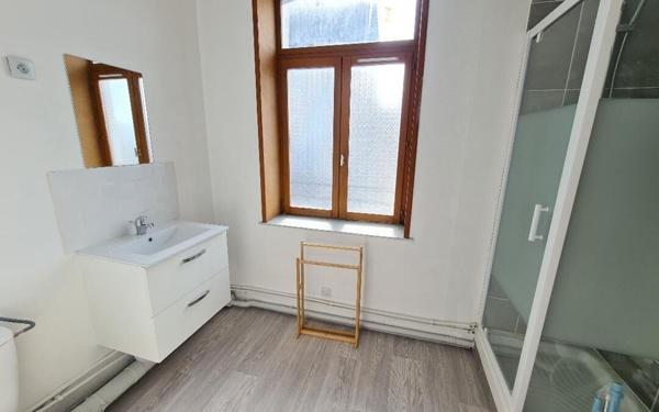 Appartement à louer    2 pièces • 50 m2 Tourcoing