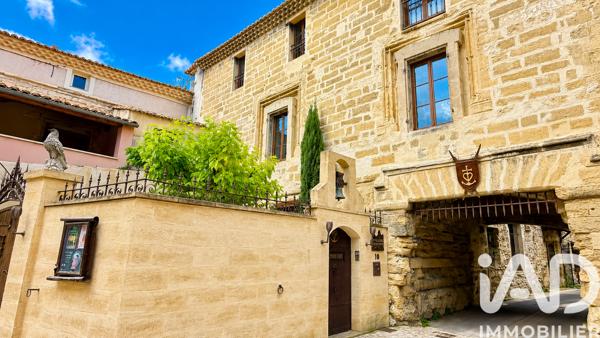 Maison à vendre 10 pièces 393,7 m² Caderousse