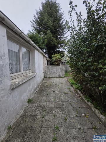 Maison
                                                                                                                                                                                                                                                                                                                        6 pièce(s)                                                                                                                                                                                                          3 chambre(s)                                                                                                                                                                                                          96  m²