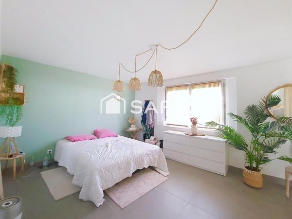 Maison individuelle d'environ 130 m² sur un terrain de 19 ares